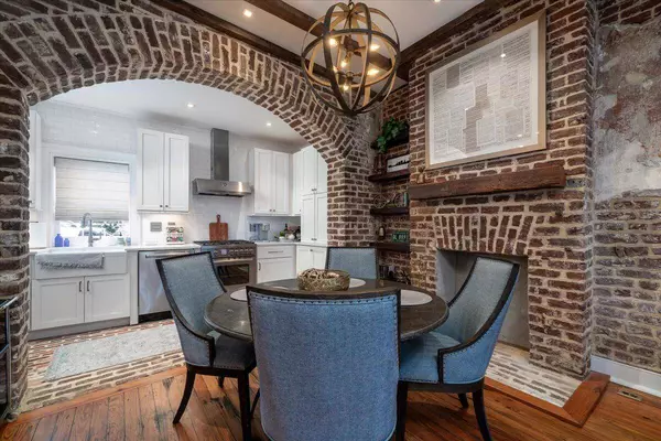 32 State St, Charleston, SC 29401
