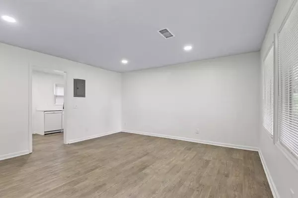 3120 Matipan Ave, North Charleston, SC 29405