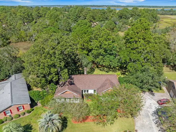 1522 N Pinebark Ln, Charleston, SC 29407