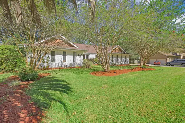 1522 N Pinebark Ln, Charleston, SC 29407