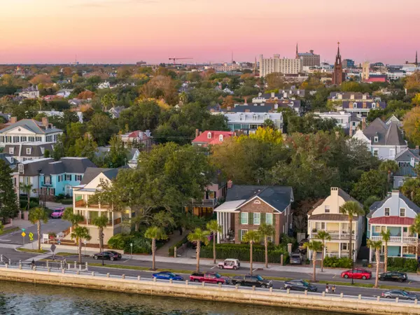 14 1/2 Murray Blvd, Charleston, SC 29401