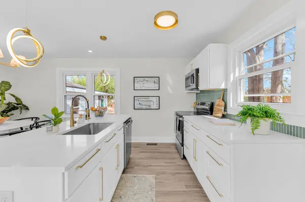 3278 Poindexter Rd, North Charleston, SC 29420