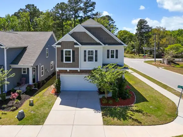 1067 Sago Palm Ct, Mount Pleasant, SC 29429