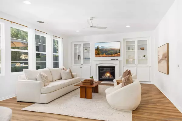 8492 Blackburn Ln, San Diego, CA 92129