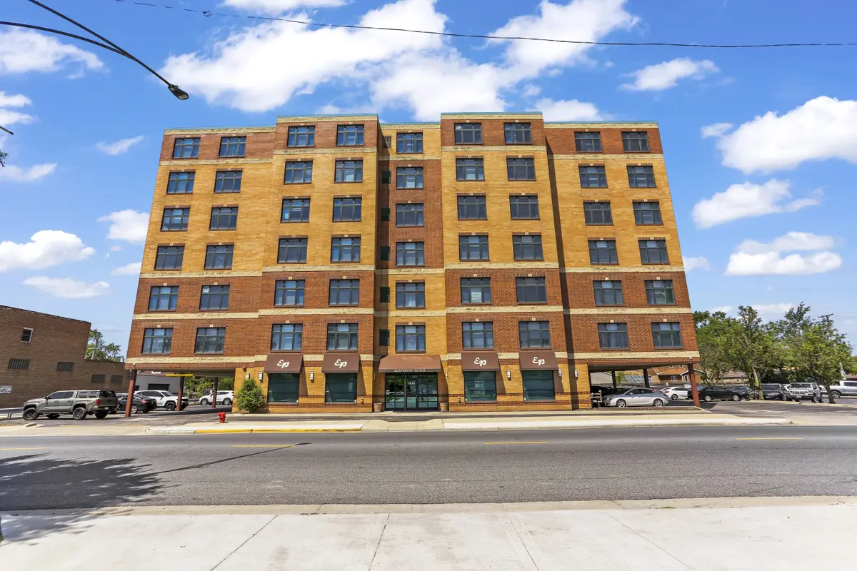 1930 N Harlem Ave #504, Elmwood Park, IL 60707-3742