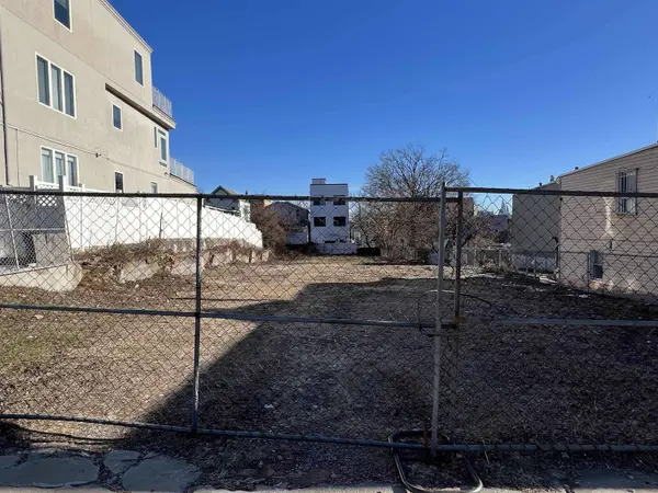 6308 JACKSON ST, West New York, NJ 07093