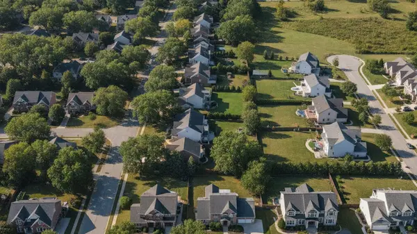 feature image of How Long It Takes to Sell a Home in Columbia, MO This Year