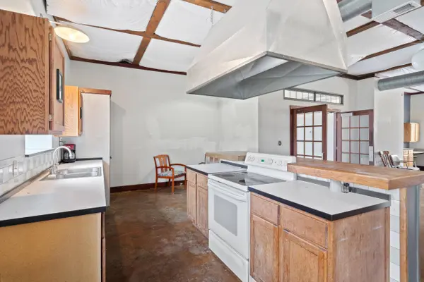 210 E 6th ST, Fulton, MO 65251