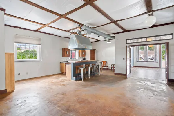 210 E 6th ST, Fulton, MO 65251