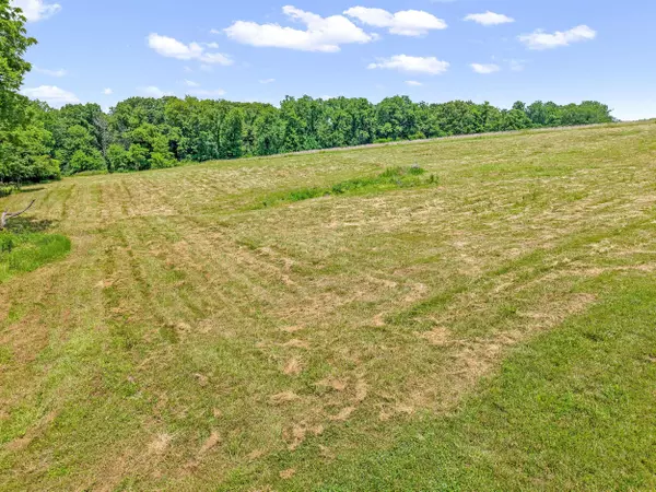 15000 Meriwether CT, Boonville, MO 65233