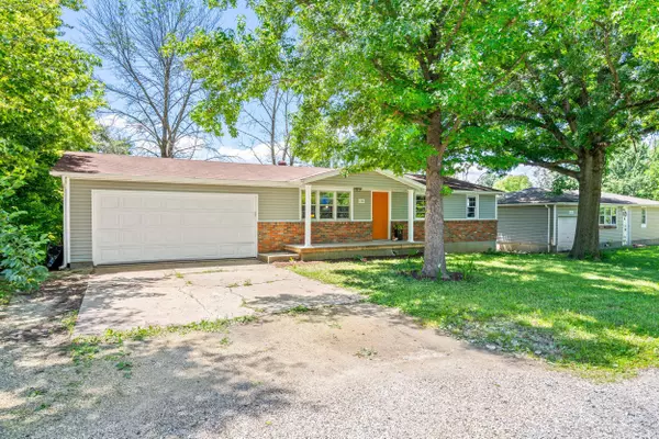 5704 N Teresa DR, Columbia, MO 65202