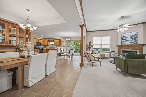 307 Macaw DR, Columbia, MO 65202