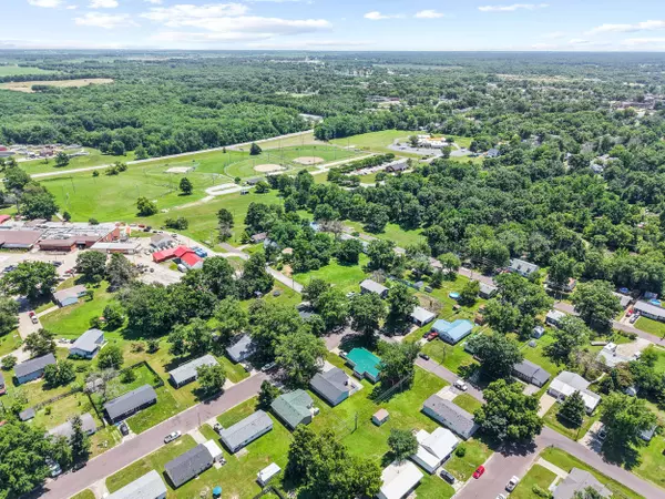 416 E Orange ST, Mexico, MO 65265