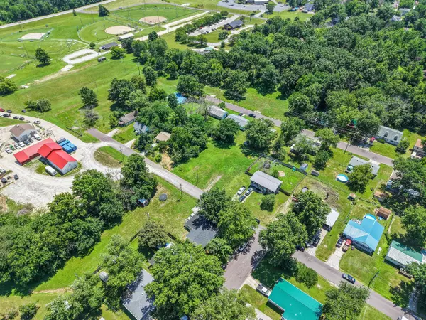 416 E Orange ST, Mexico, MO 65265