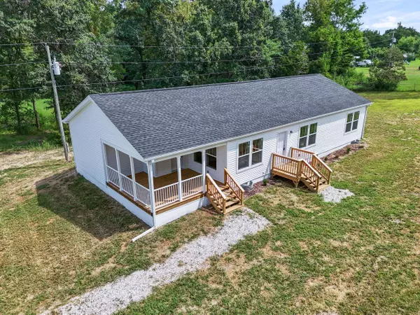 7096 State RD #J, Fulton, MO 65251