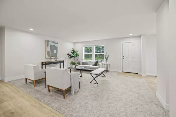 7096 State RD #J, Fulton, MO 65251