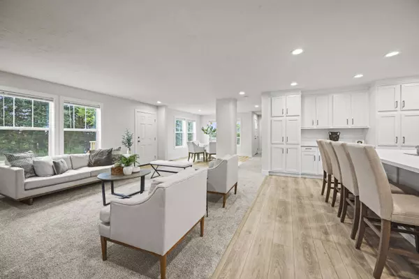 7096 State RD #J, Fulton, MO 65251