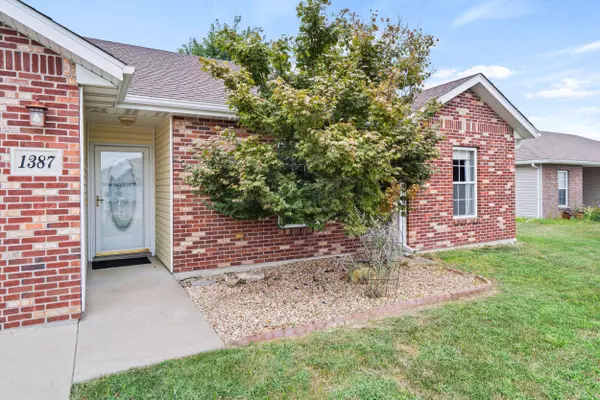 1387 Matthew ST, Fulton, MO 65251