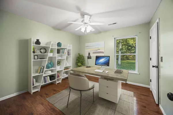 4765 County road 135, Williamsburg, MO 63388