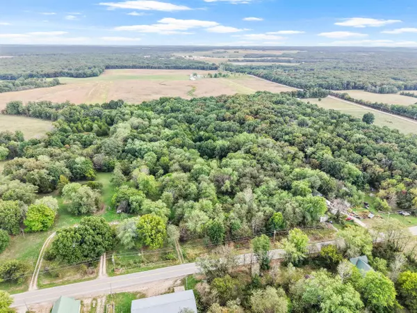 6902 State rd d, Portland, MO 65067