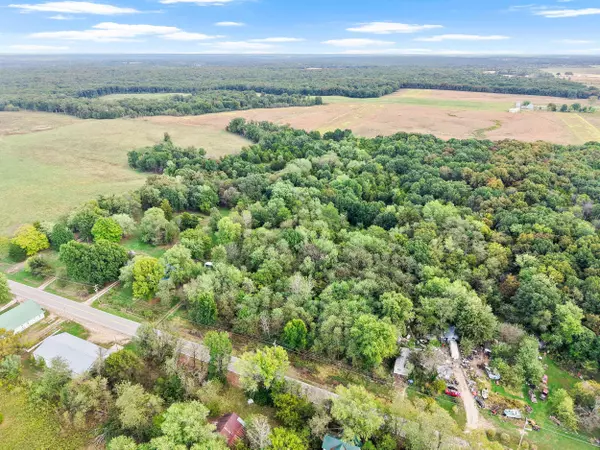 6902 State rd d, Portland, MO 65067