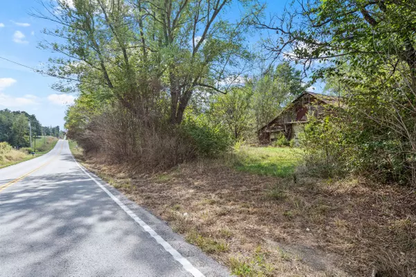 6903 State rd d, Portland, MO 65067