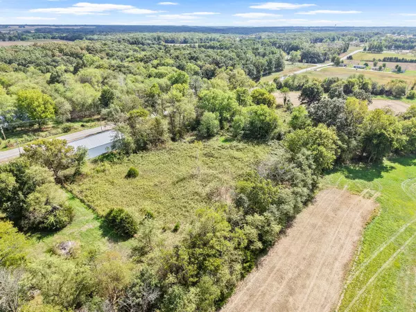 6903 State rd d, Portland, MO 65067