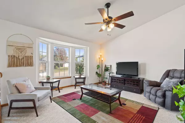 3741 Buckingham park, Jefferson City, MO 65109