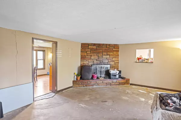 5413 Thompson RD, Columbia, MO 65202