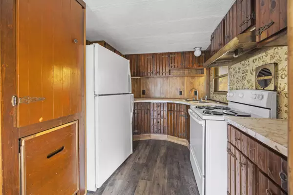 4220 State road j, Fulton, MO 65251