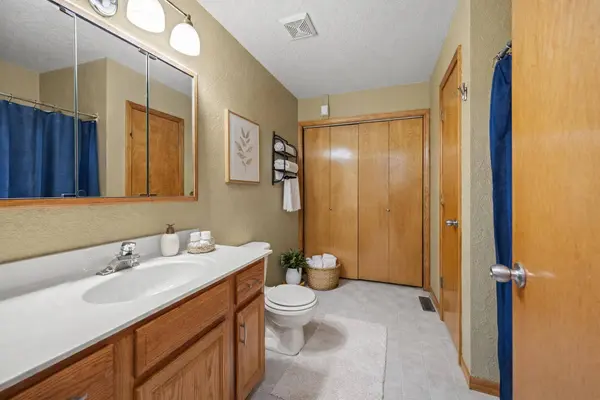 3741 Buckingham park, Jefferson City, MO 65109