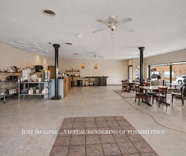 12 Nichols ST, Fulton, MO 65251