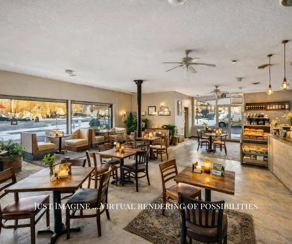 12 Nichols ST, Fulton, MO 65251