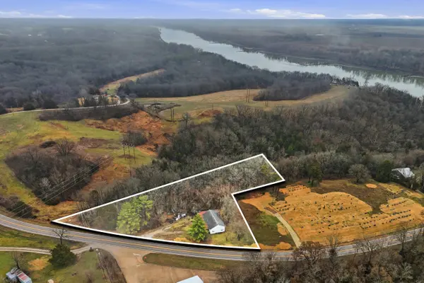 10590 State road 94, Portland, MO 65067