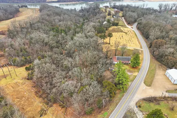 10590 State road 94, Portland, MO 65067