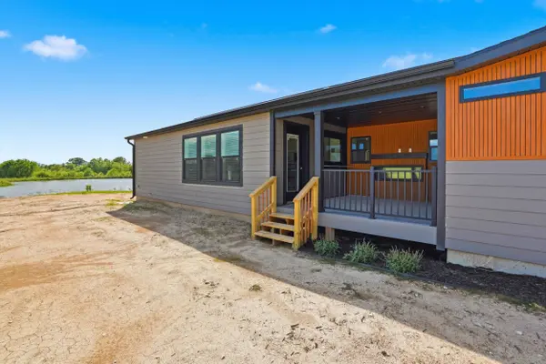 5205 Bonard DR, Fulton, MO 65251