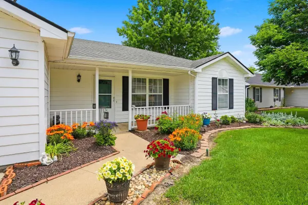 2100 Osage DR, Columbia, MO 65202