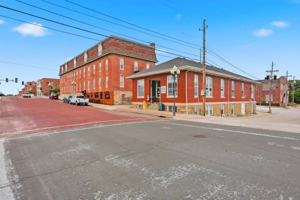 115 E 5th ST, Fulton, MO 65251