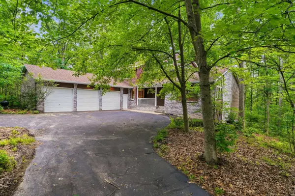 8030 S Turtle creek LN, Columbia, MO 65203