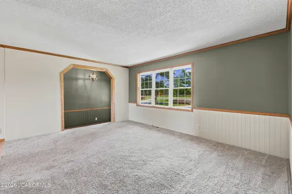 7380 STATE ROAD VV, Mokane, MO 65059