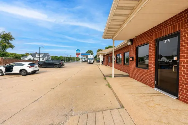 317 W 4th ST, Fulton, MO 65251