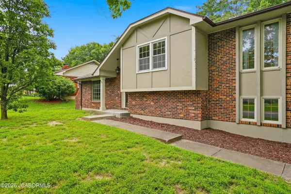 400 DOUGLAS BOULEVARD, Fulton, MO 65251