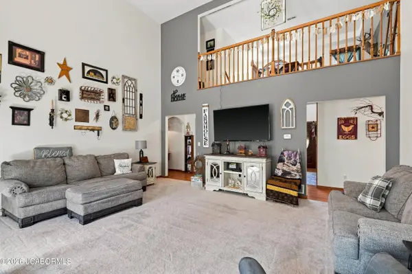 8878 COUNTY ROAD 142, Williamsburg, MO 63388