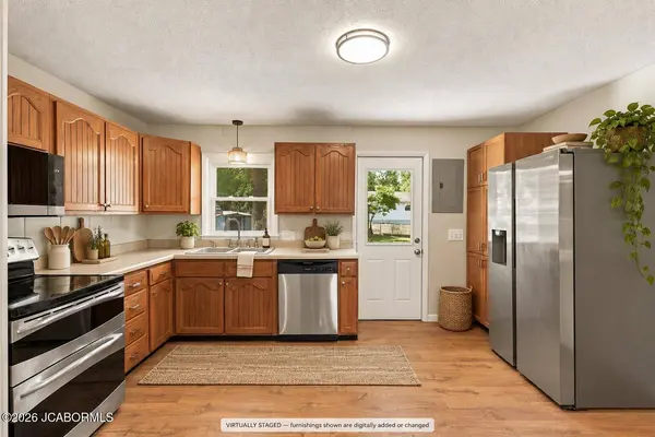 607 JEAN CIRCLE, Auxvasse, MO 65231