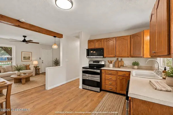 607 JEAN CIRCLE, Auxvasse, MO 65231