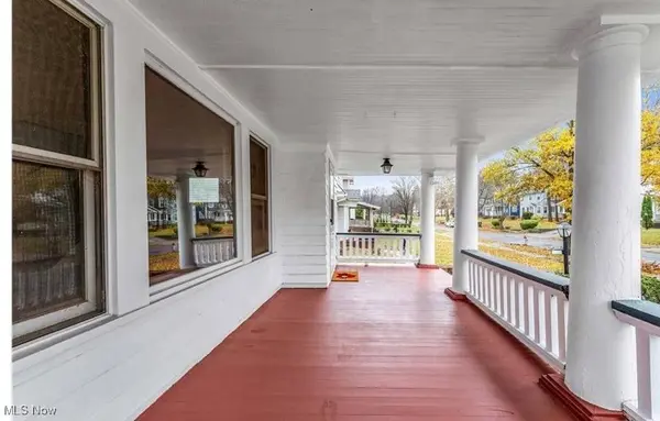 3175 Sycamore RD, Cleveland Heights, OH 44118