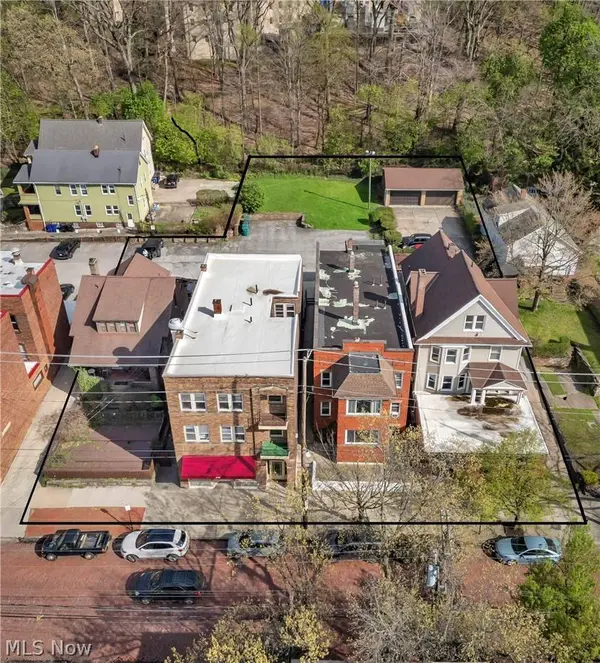 2197 Murray Hill RD, Cleveland, OH 44106