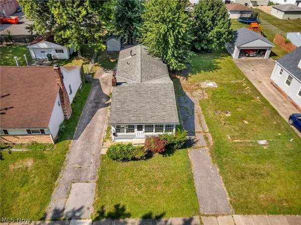 290 E 317th ST, Willowick, OH 44095