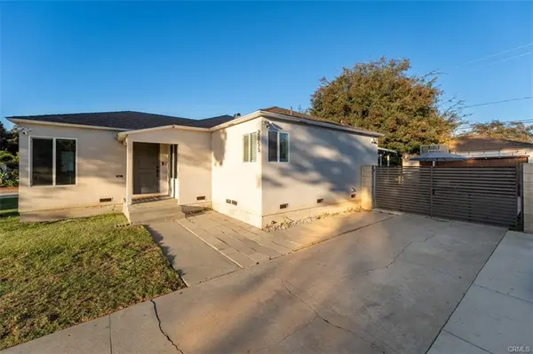 2055 S Lowell St, Santa Ana, CA 92707-2530