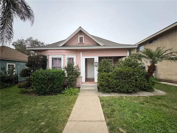 7315 Newlin Ave, Whittier, CA 90602-1236